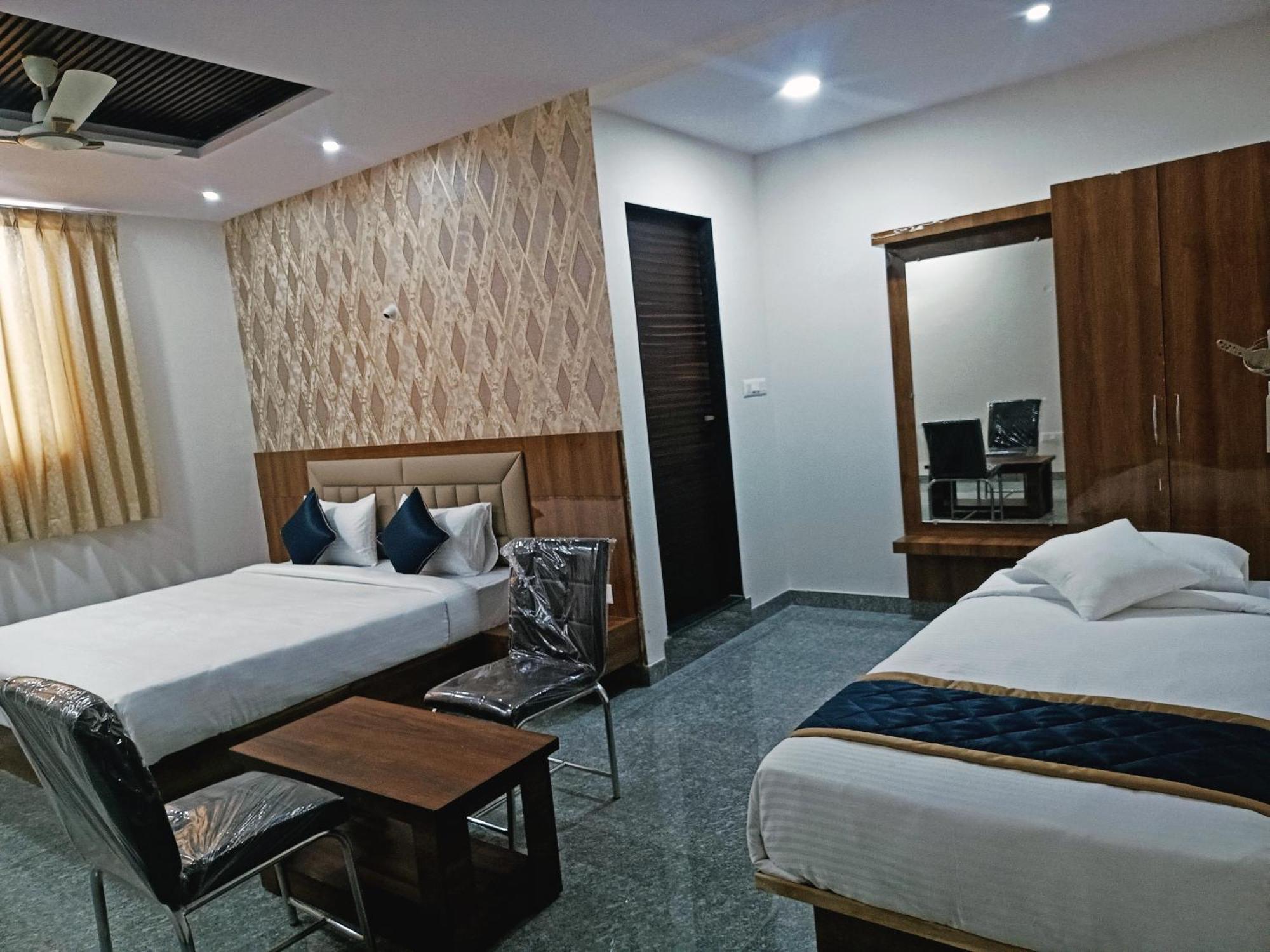 Hotel Achhu Palace Bangalore Luaran gambar
