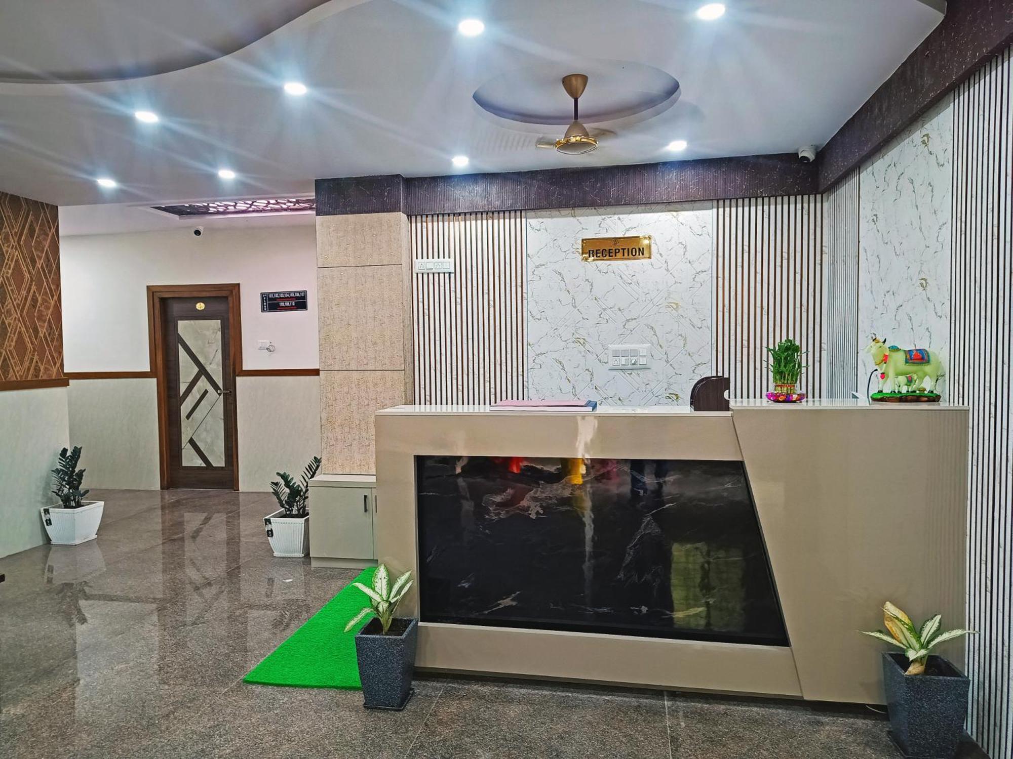 Hotel Achhu Palace Bangalore Luaran gambar