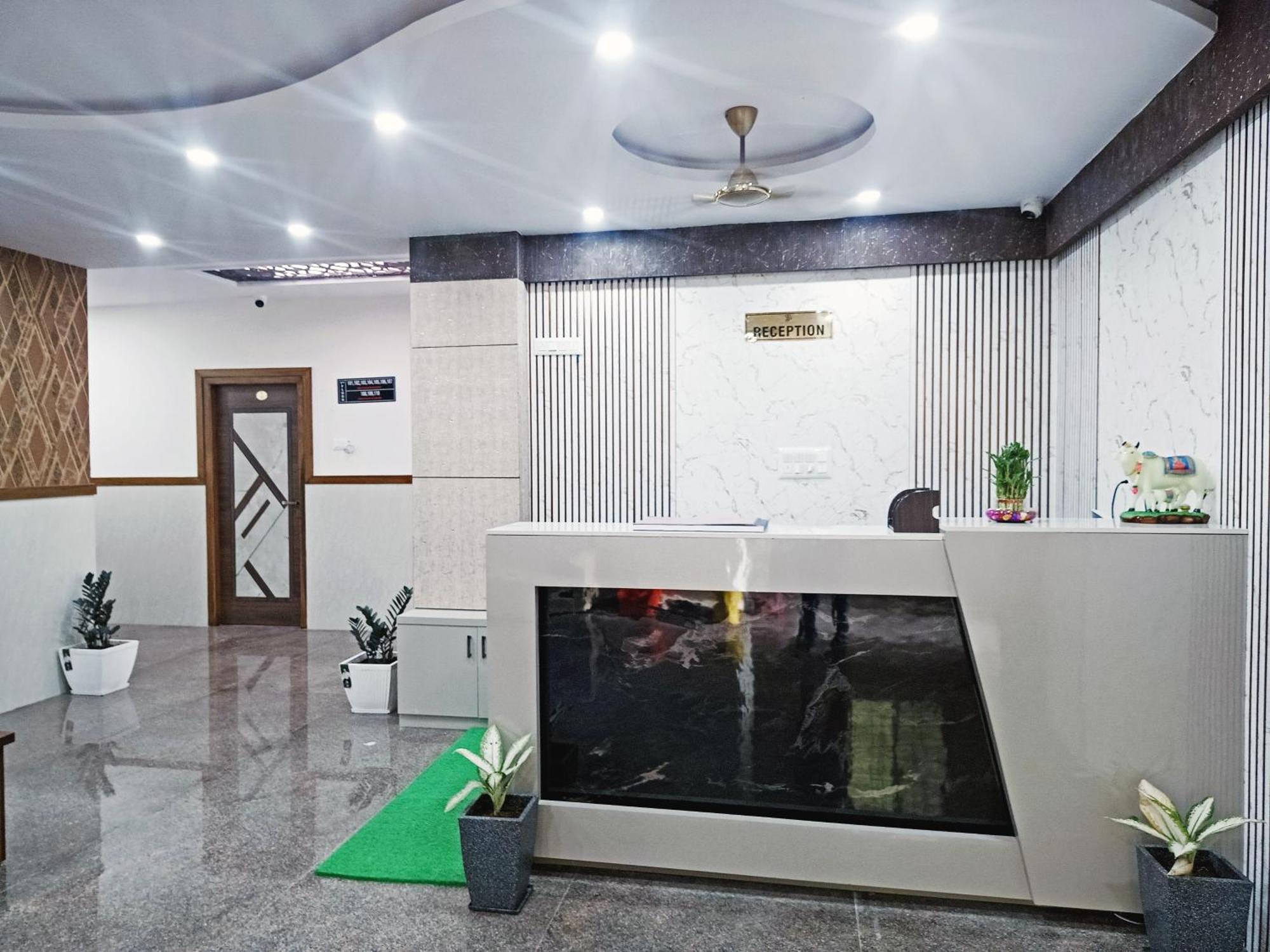 Hotel Achhu Palace Bangalore Luaran gambar