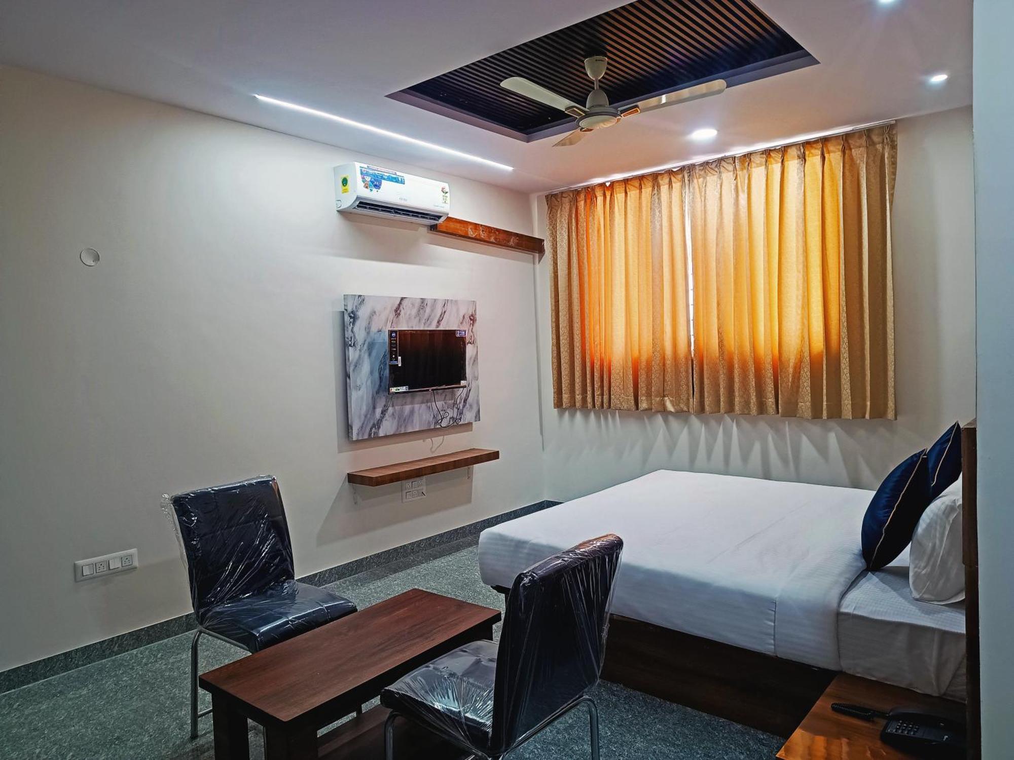 Hotel Achhu Palace Bangalore Luaran gambar