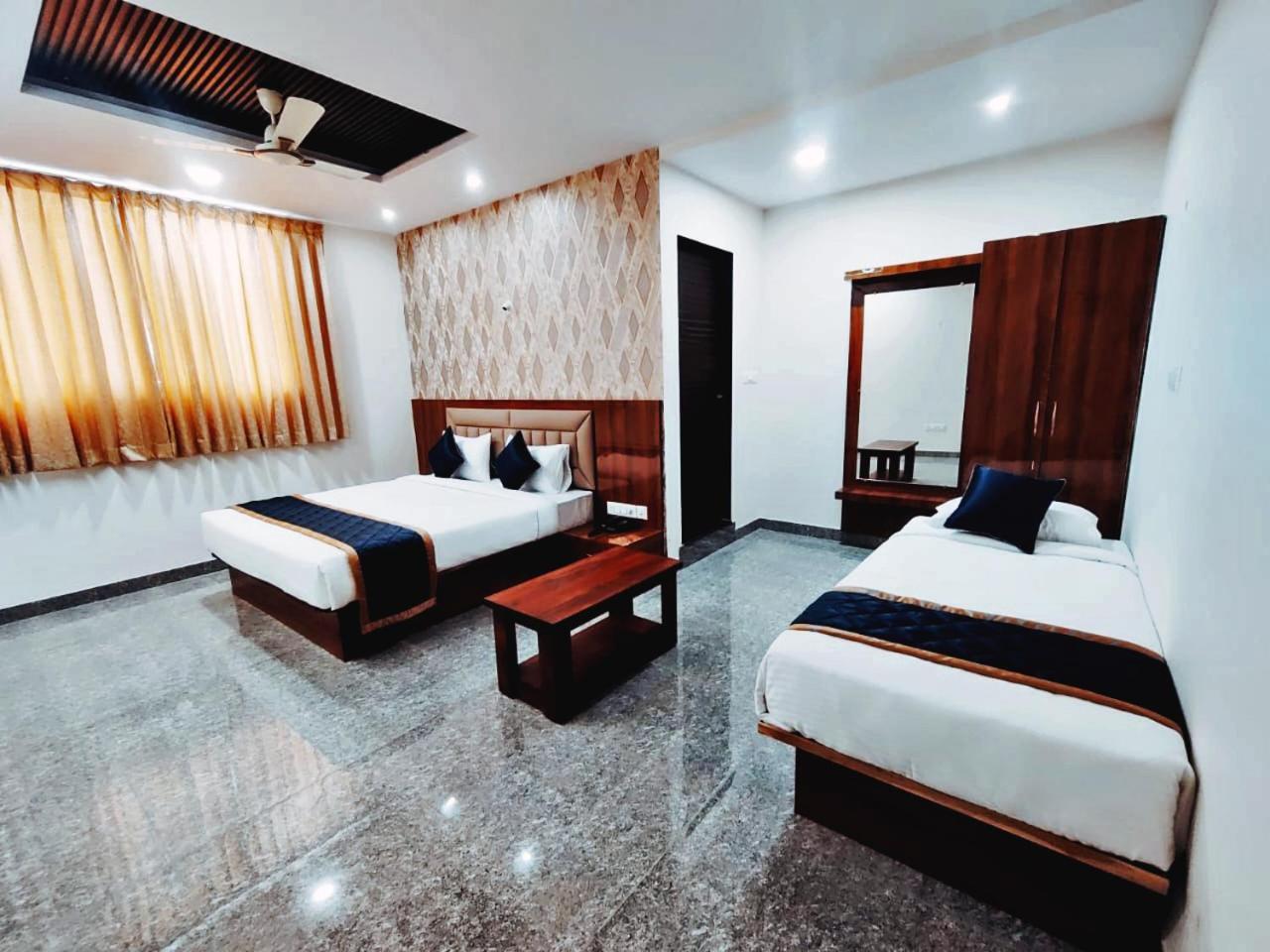 Hotel Achhu Palace Bangalore Luaran gambar