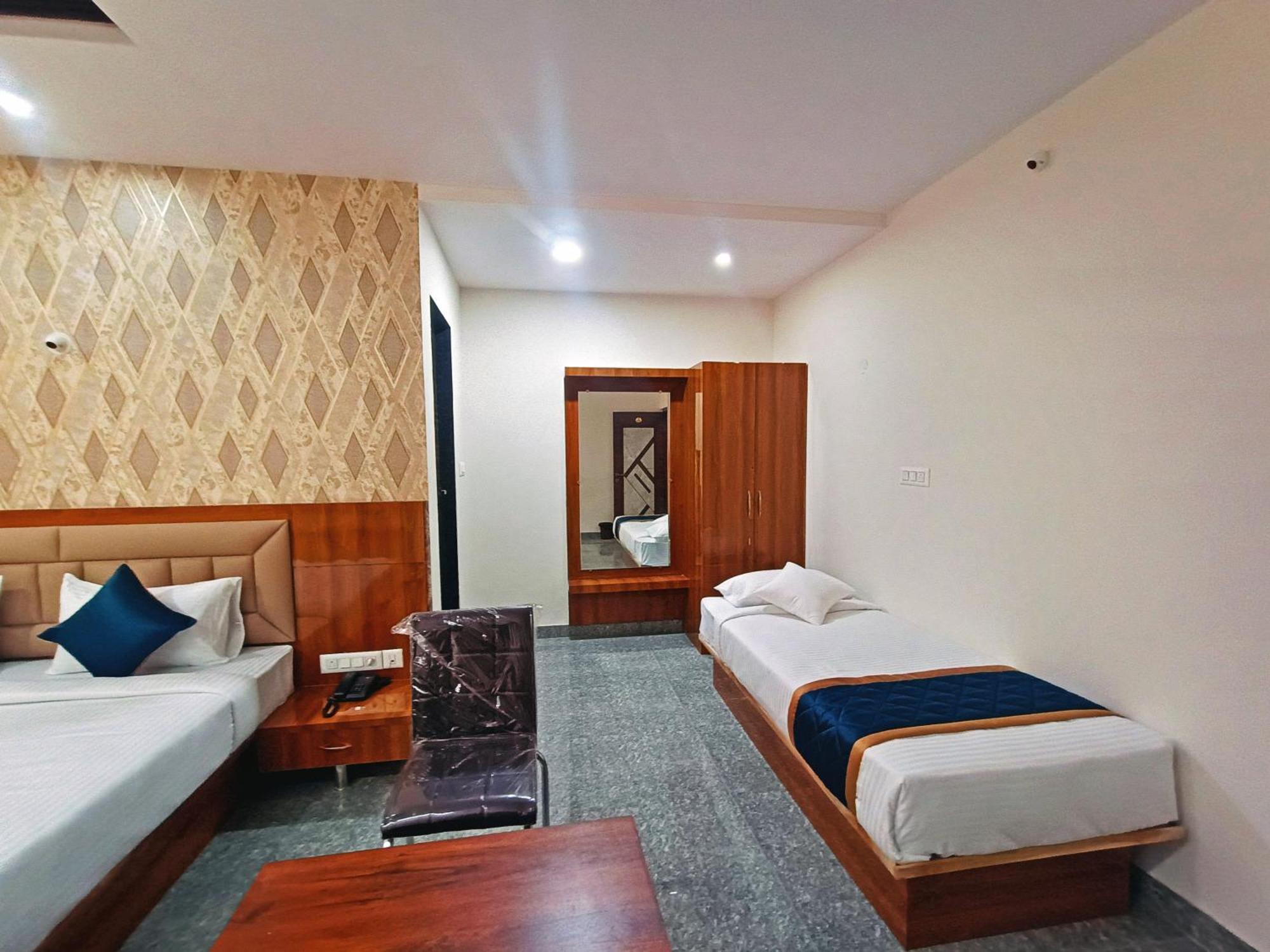 Hotel Achhu Palace Bangalore Luaran gambar