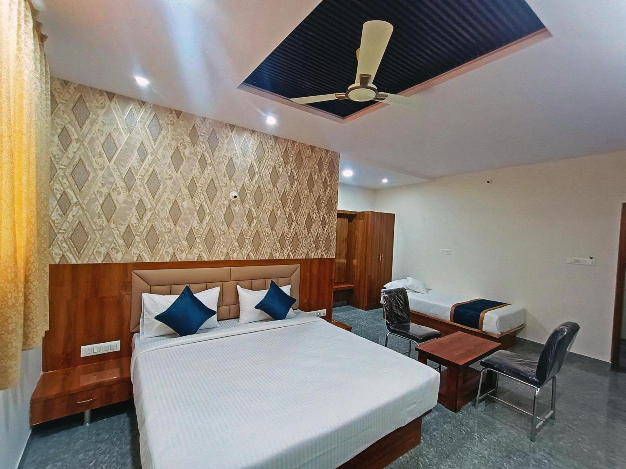 Hotel Achhu Palace Bangalore Luaran gambar