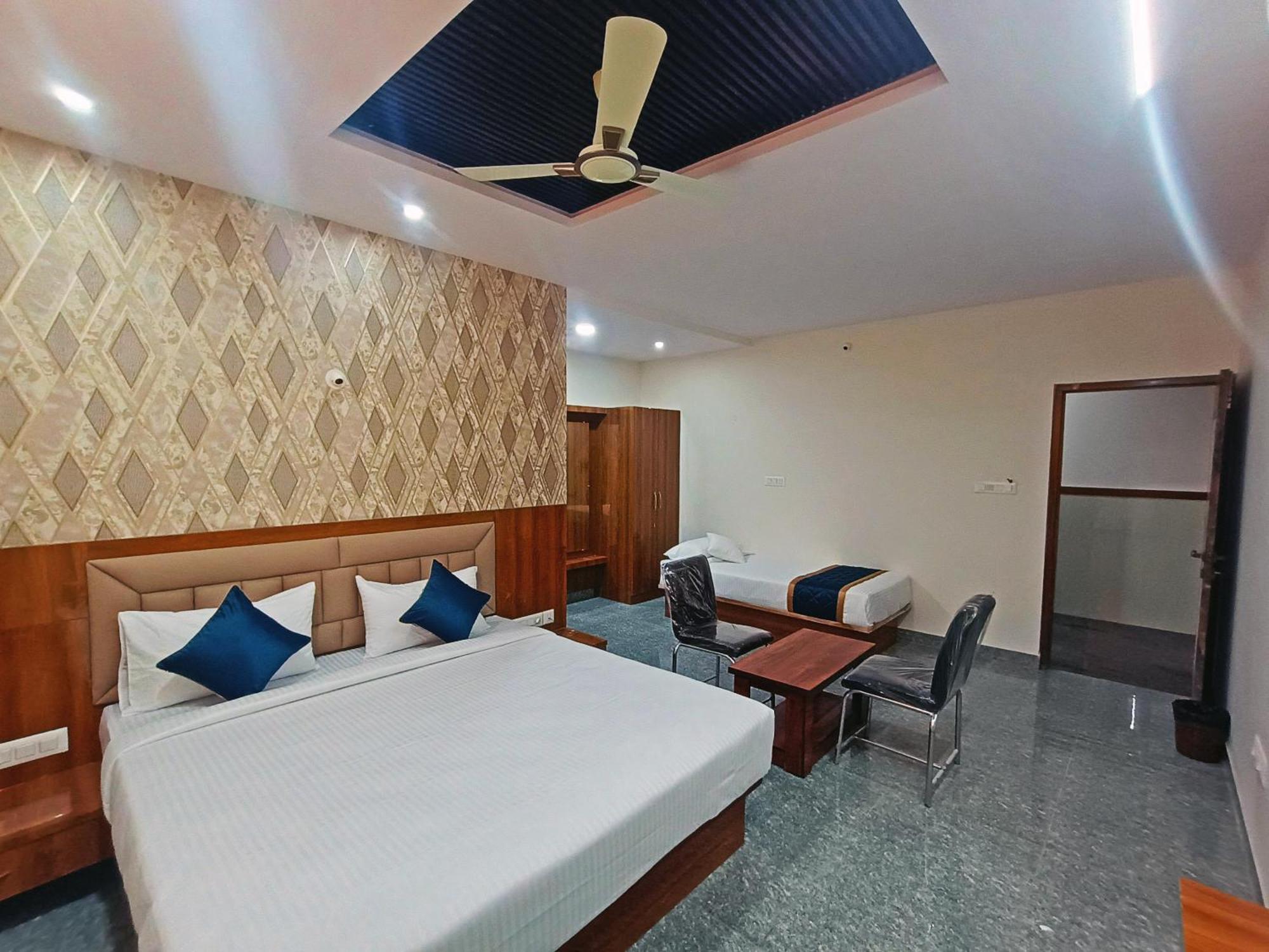 Hotel Achhu Palace Bangalore Luaran gambar
