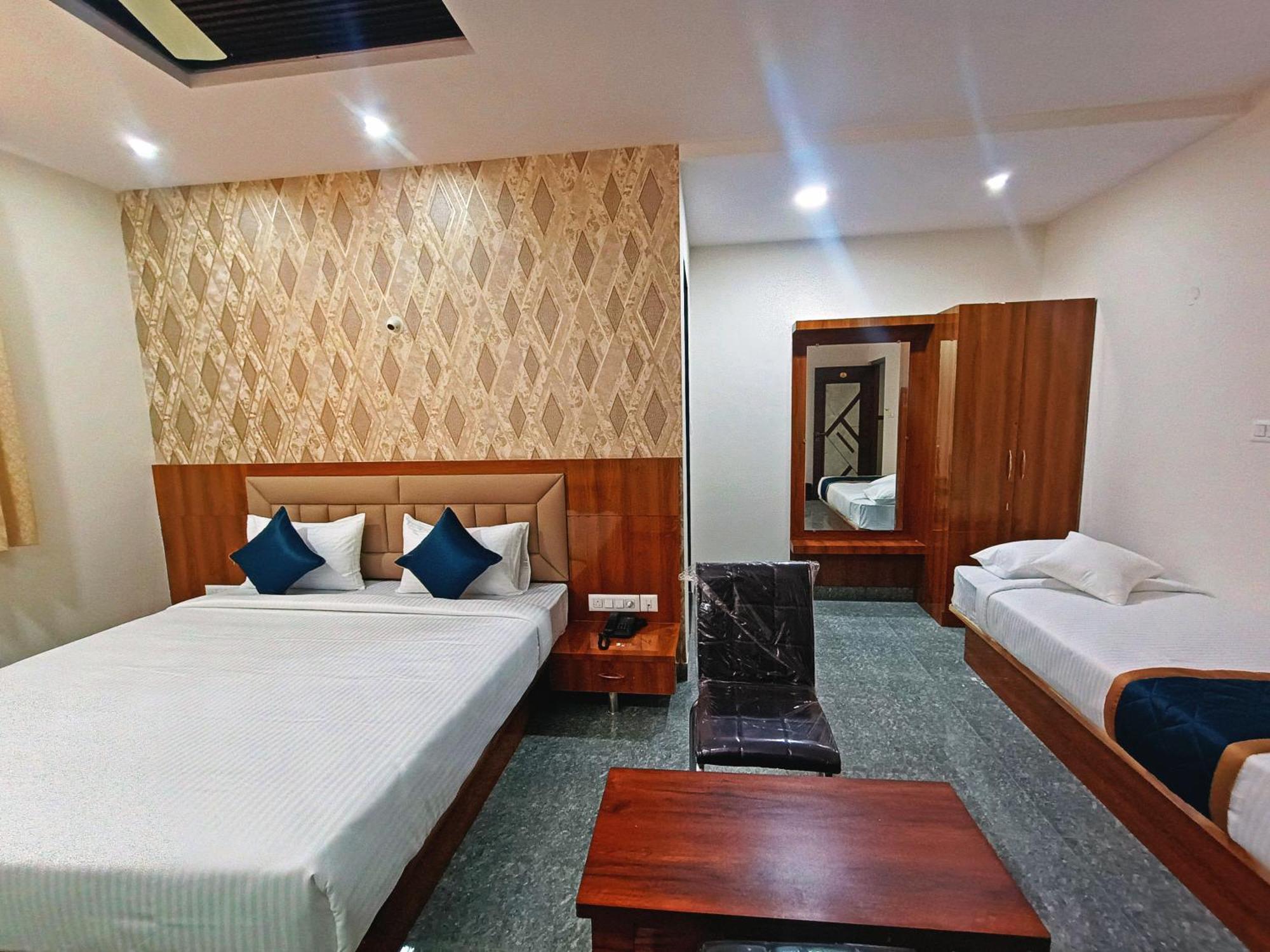 Hotel Achhu Palace Bangalore Luaran gambar