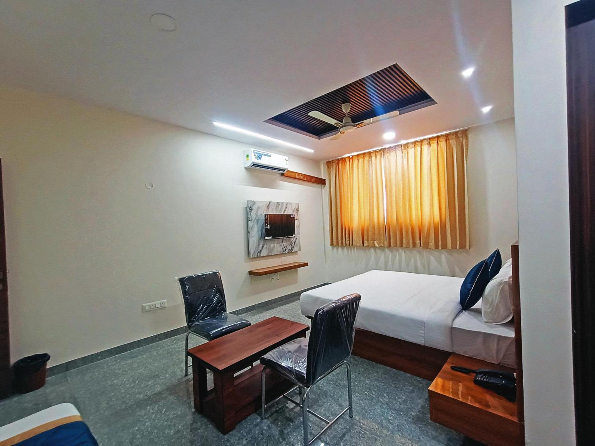 Hotel Achhu Palace Bangalore Luaran gambar